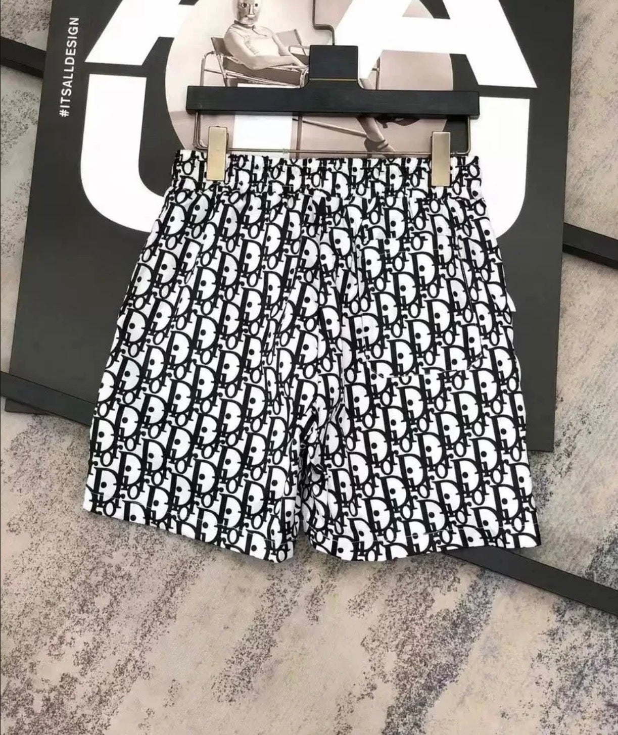 Short Dior